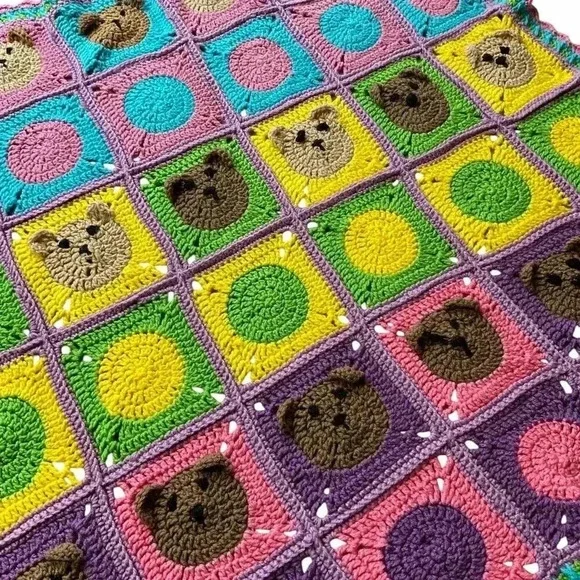 Handmade Crochet Teddy Bear Granny Square Baby Nursery Afghan Blanket 45x45 - Picture 3 of 6